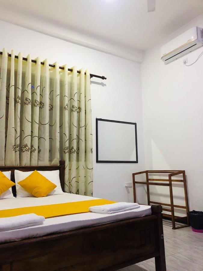Freedom Inn Negombo Exterior photo